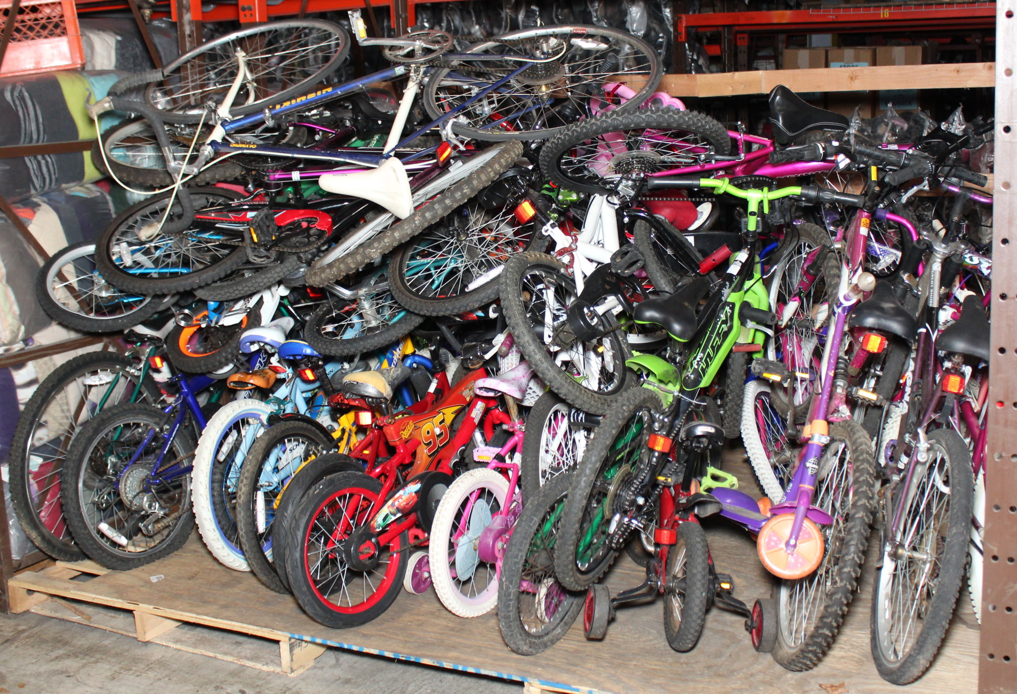 Bikes on sale for $12 per piece. - A&E Used Clothing